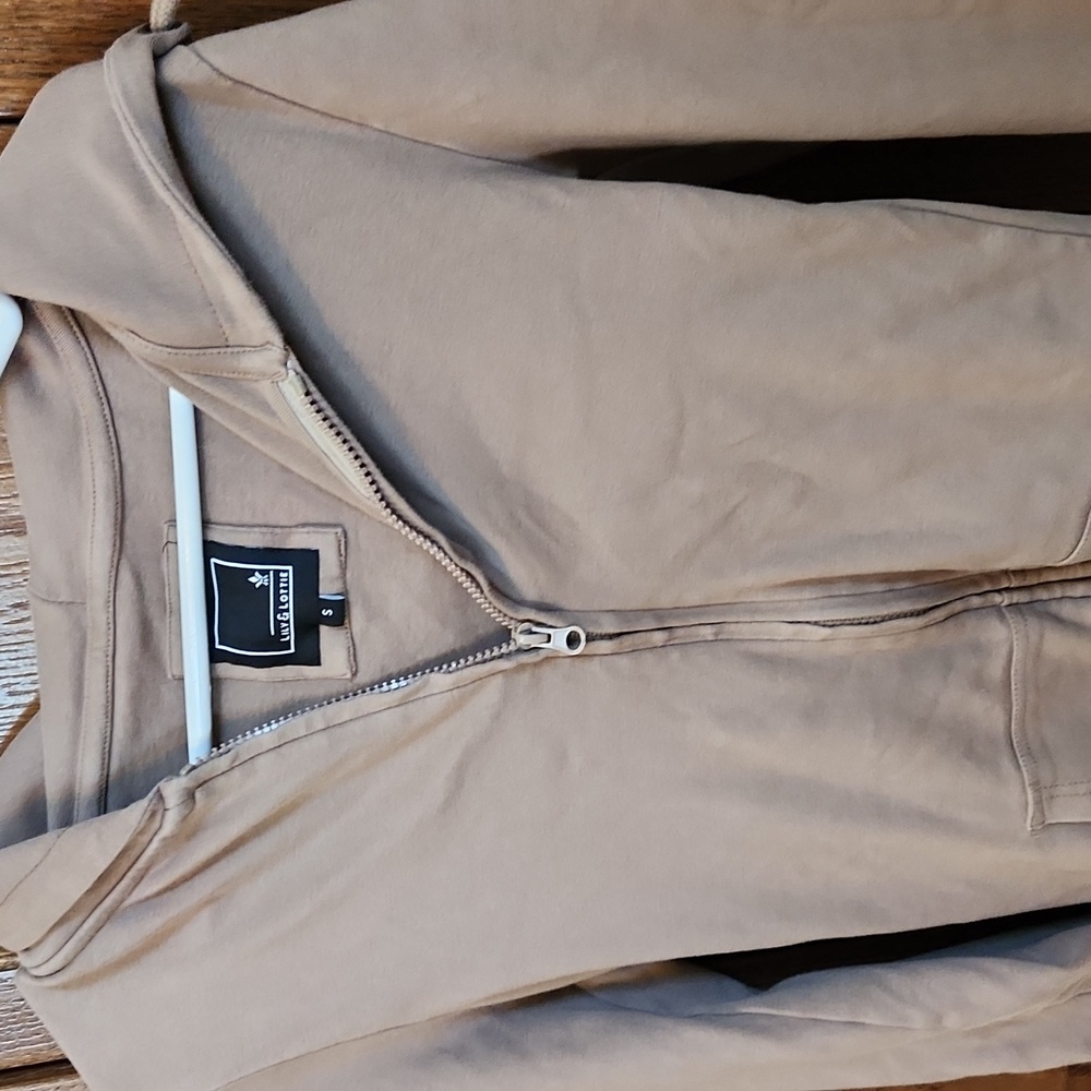 Casual Chelsea Debour Tan Zip-Up Hoodie - Picture 5 of 5